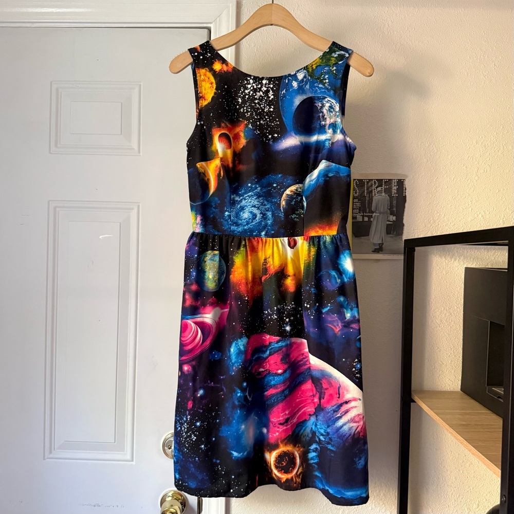 RETROLICIOUS black space galaxy planets retro pinup mod‎ sheath midi mini dress